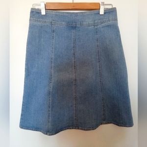 CAbi Women's Aline Medium Wash Denim Fit & Flare Knee Length  Skirt Size 4